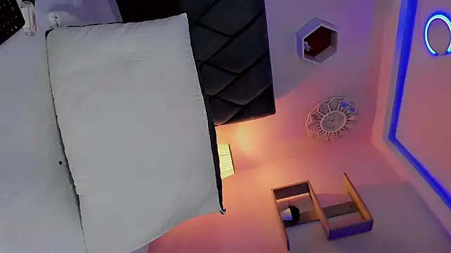 Živý XXX chat Auroraa_Smith