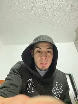 Taylor_DiamondBoy – Naživo XXX chat