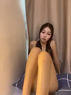 qiannvyoulijiang00's Live XXX Chat