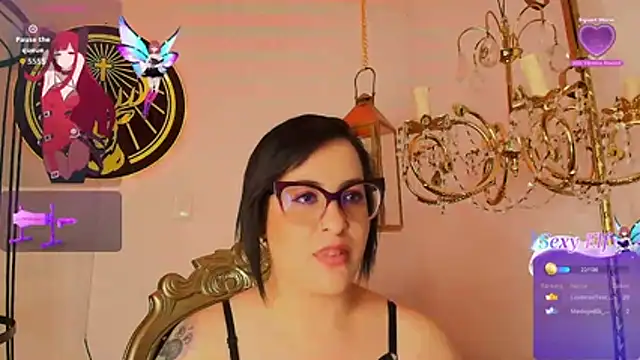 Chat +18 de kiara-voss ao vivo