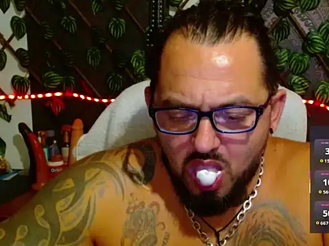 mr_wolf46 Webcam show