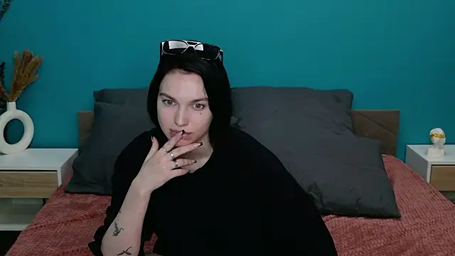 Nora_Finch Chat XXX in diretta