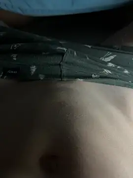 sexyman04 webcam show