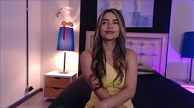 SofyaLane's Live XXX Chat