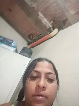 Živý XXX chat Giselabrunette25