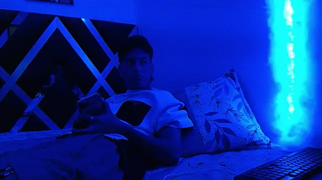 Levy_Steve's Live XXX Chat