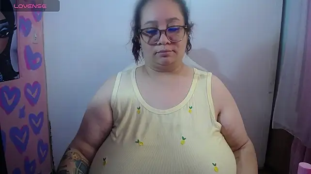 kattybbwbigboobs_ Live XXX-chat