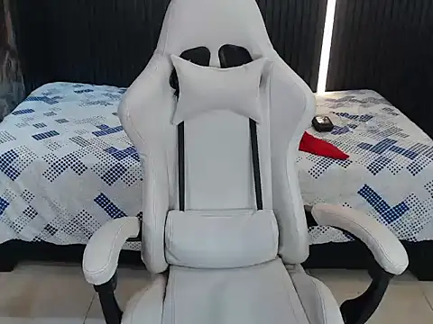Chat XXX en directo de desireblack_