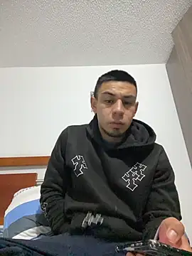 Czat XXX na żywo – Taylor_DiamondBoy