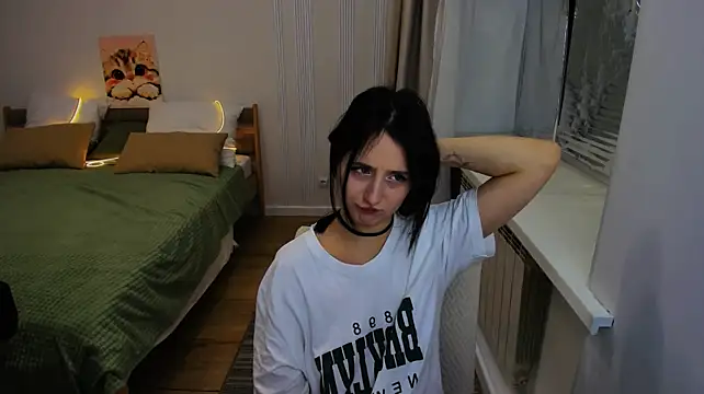 JulietteMonlin Live XXX chat