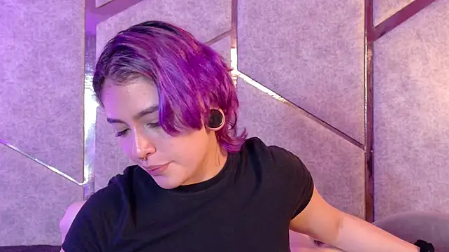 Chat +18 de Hanna-Winchester ao vivo