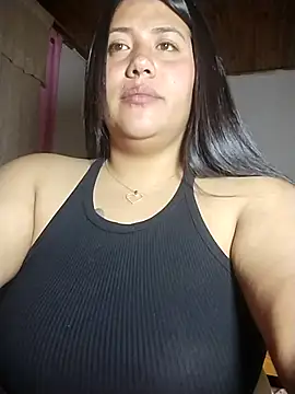 Živý XXX chat KATYGONZALEZ