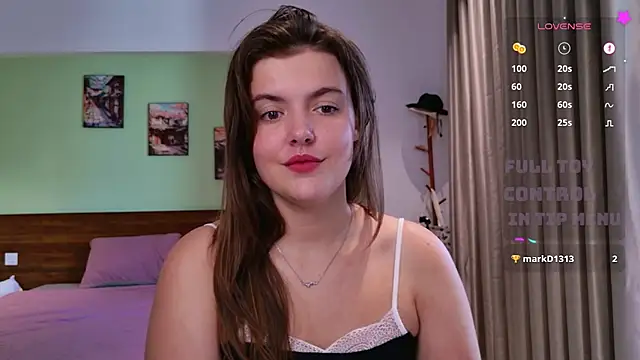 showmeparadise Chat XXX in diretta