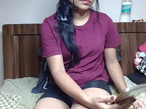 yours_riya_- – Live XXX-chat