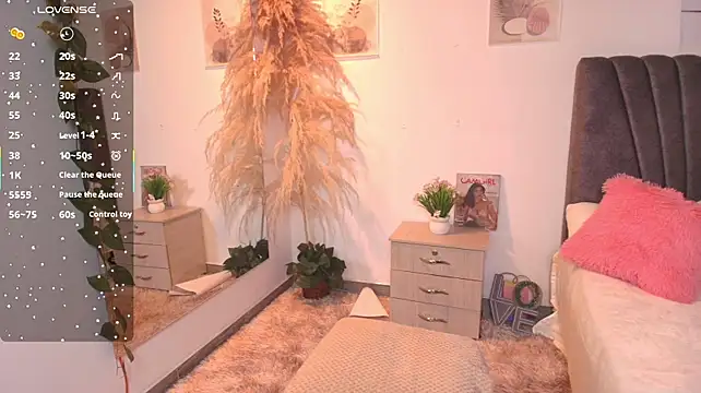 XXX chat uživo modela miaoconell