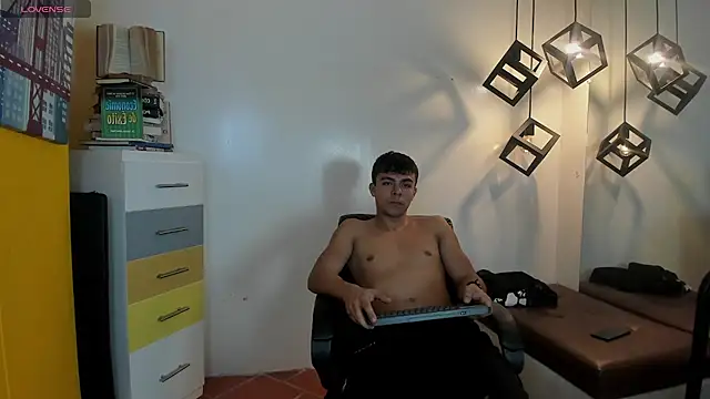 shelby_col Live XXX-Chat
