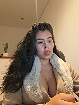 Luianna Chat XXX in diretta