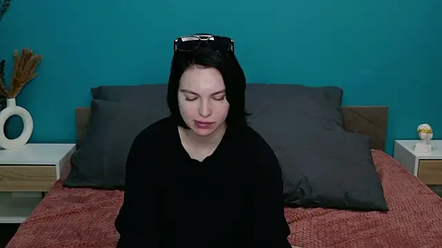 Nora_Finch: онлайн-секс-чат