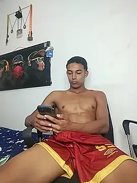 Demiansteven2 লাইভ XXX চ্যাট