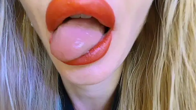 Webkamerová show Velvet_kissx