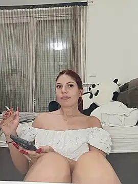 Show modela MeCherryy na web-kameri