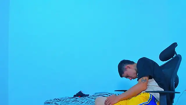 Thomas-Wil 网络视讯表演