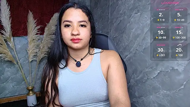 thepeach_ Adlı Modelin Canlı XXX Sohbeti
