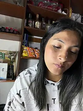 دردشة Cami_Leon2 الجنسية المباشرة