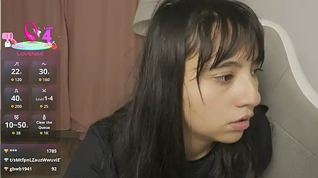 Chat XXX ao vivo de EmmitaGarcia