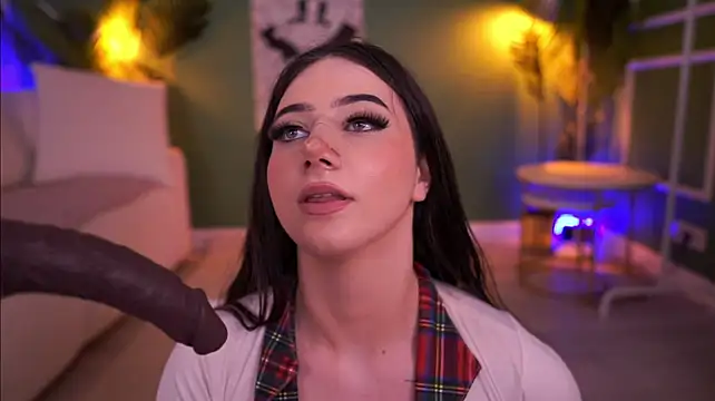 LexiSolene XXX чат на живо