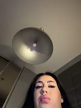 Živý XXX chat Andrestarr