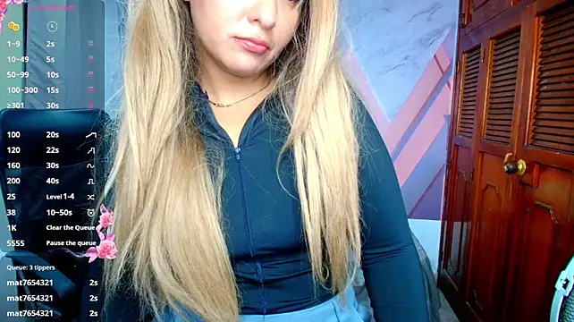 raylin_escobar Adlı Modelin Canlı XXX Sohbeti