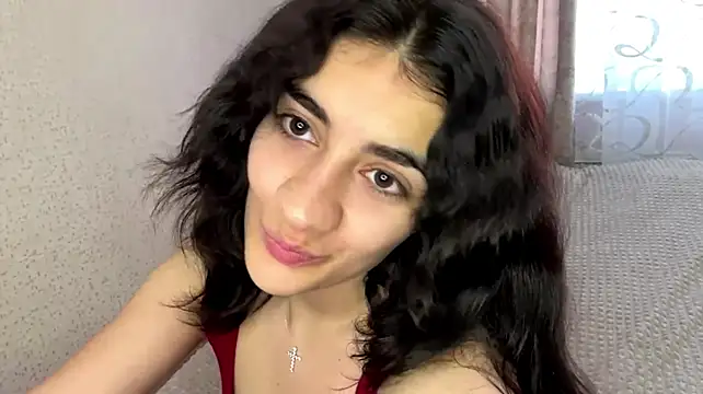 Chat XXX en directo de Ledi_Asthik