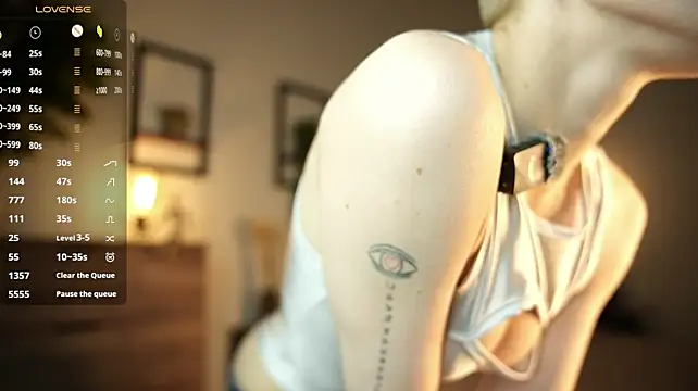 Chatroom XXX en direct de JanettePerro