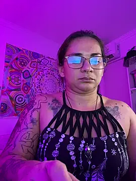 Czat XXX na żywo – Amarantha_666
