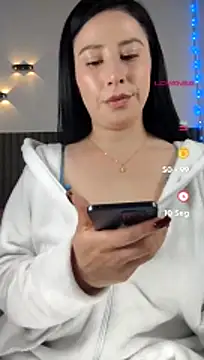 แชท XXX สดของ Emma_Hotkiss