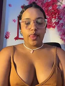 Czat XXX na żywo – chleo_rosse