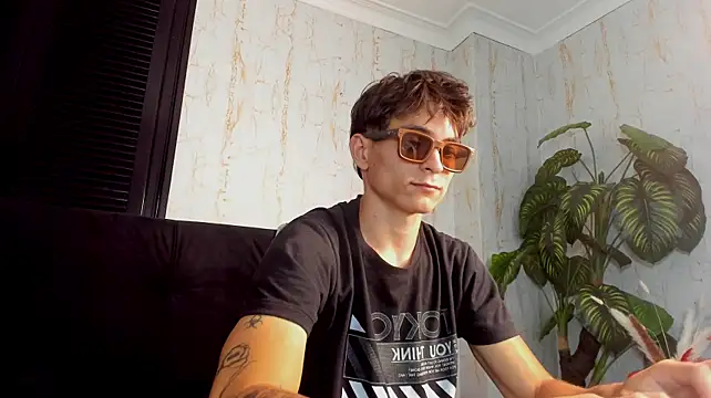 Онлайн чат XXX ren_flex