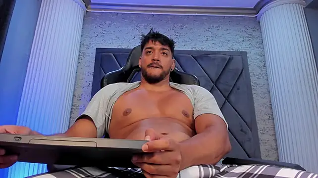 แชท XXX สดของ Axel_knox1
