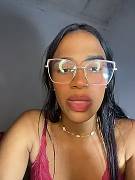 FlorSalvaje_ Chat XXX live