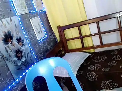 Show de webcam de naomi_scarlet