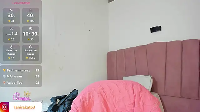 Tahira_21_'s Live XXX Chat