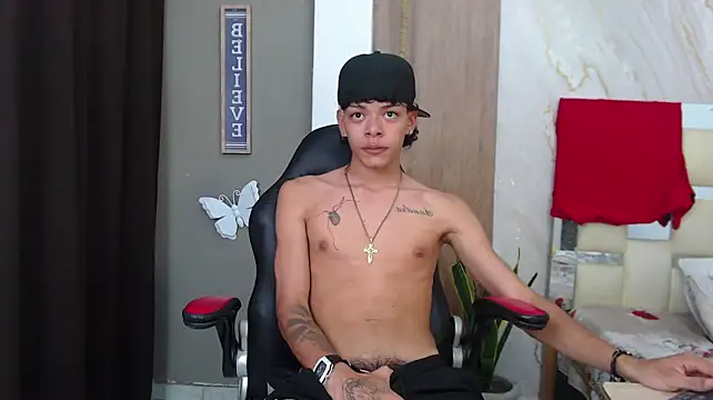 Harry_jhonsson Chat XXX in diretta