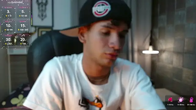 JDWhite18 Chat XXX live