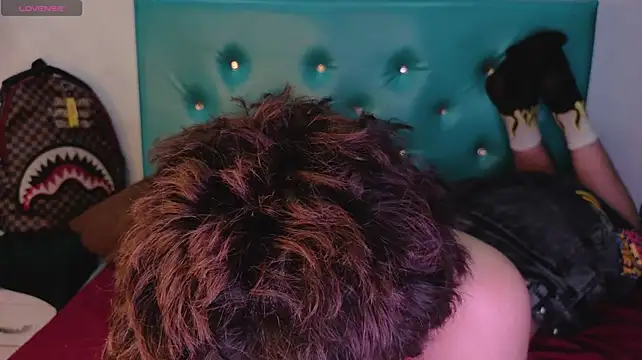 XXX chat uživo modela Kael_Prince