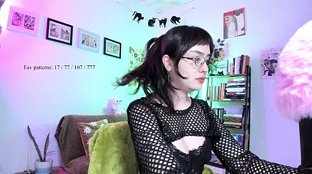 _Insomnia__'s Live XXX Chat