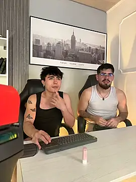 DomBoy_'s Live XXX Chat