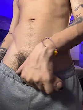 AlphaMasterXxx live XXX chat
