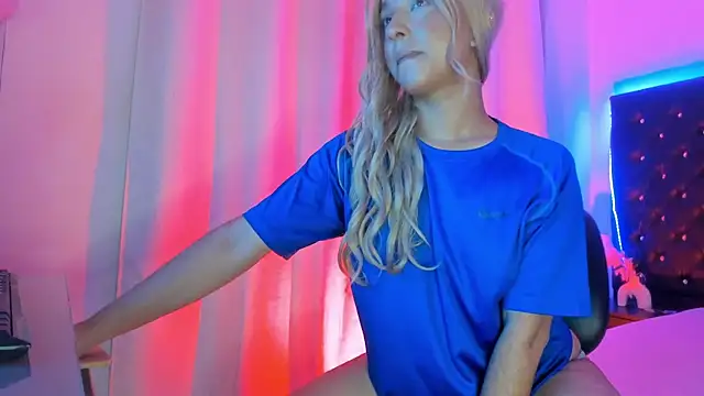 BellaRoge Adlı Modelin Canlı XXX Sohbeti