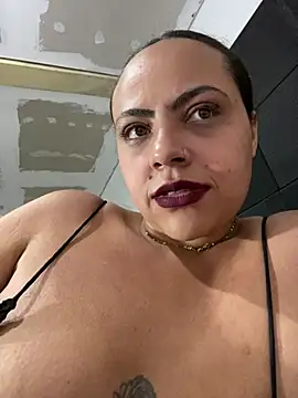 Chloe_Leaozinho Chat XXX in diretta